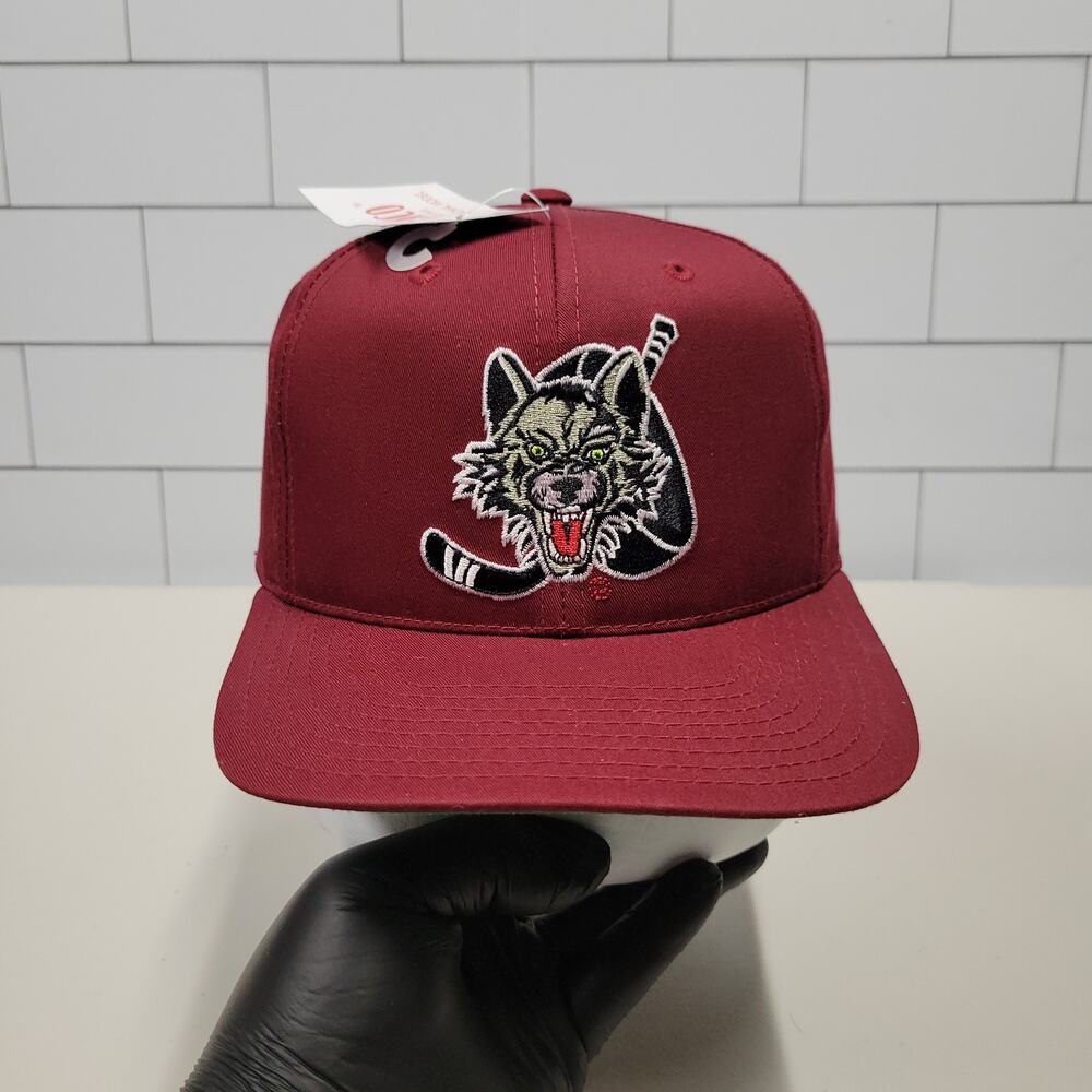 Vintage IHL Chicago Wolves Annco Snapback Hat Hockey Wolf Logo Maroon